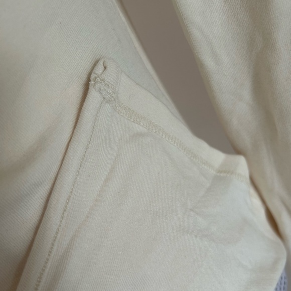 XXOO Milky White Ruched Front V-Neck Long Sleeve Top - Picture 7 of 7